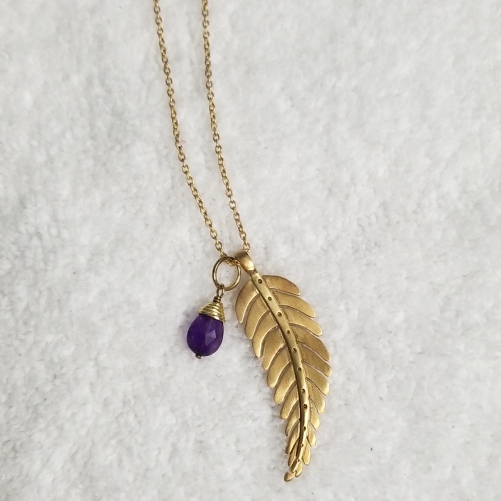Stella & Dot gold feather charm w/amethyst drop